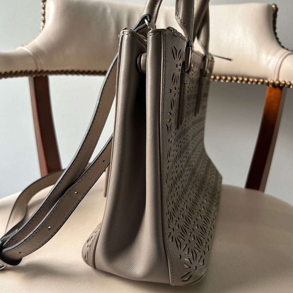 Tory Burch taupe satchel style bag - Picture 7 of 10